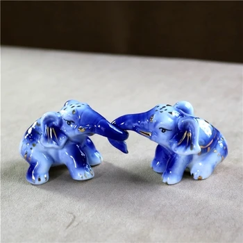 Vintage Porcelāna Pāris Zilonis Statuetes Roku Apgleznoti Keramikas Baby Elephant Mīļotājiem Miniatūras Jaunums Dekoru, Dāvanu Laivas Rotājumu