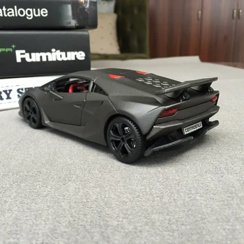 Bburago 1:24 Lamborghini Sesto Elemento simulācijas sakausējuma auto modeli, Vāc dāvanas, rotaļlietas