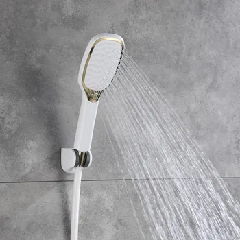 Luksusa Ziemeļvalstu balts vienkāršu dušas ar karstu un aukstu dušu uzstādīt sadzīves dušas sienas uzstādīts balts zelts Dušas krāns