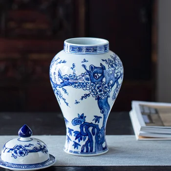 Jingdezhen puses-zili un balti porcelāna vispārīgi tvertnes, ornamentu, antikvariāts, plūmju ziedu rakstu jar mājas apdare jar