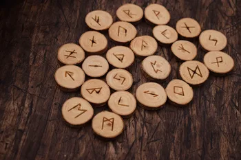 Viking rune koka Elder Futhark Rūnu Alfabēts Koka Rune Set