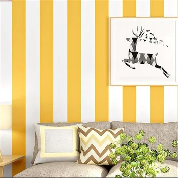 Wellyu Siltā dzeltenā fona vertikālām svītrām modernā minimālisma guļamistabā, viesistabā, bērnu istabā TV fona tapešu