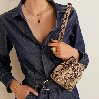 2019 Ins jaunu čūska drukāt kausa soma dāmas snake modelis kabatas gadījuma savvaļas pleca soma diagonāli soma modes krūšu soma
