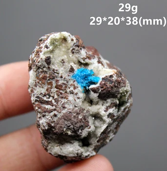 Dabas reti Cavansite (ūdens, silīcija vanādija kalcija) minerālu paraugu akmens un kristāla kvarcu no Indijas